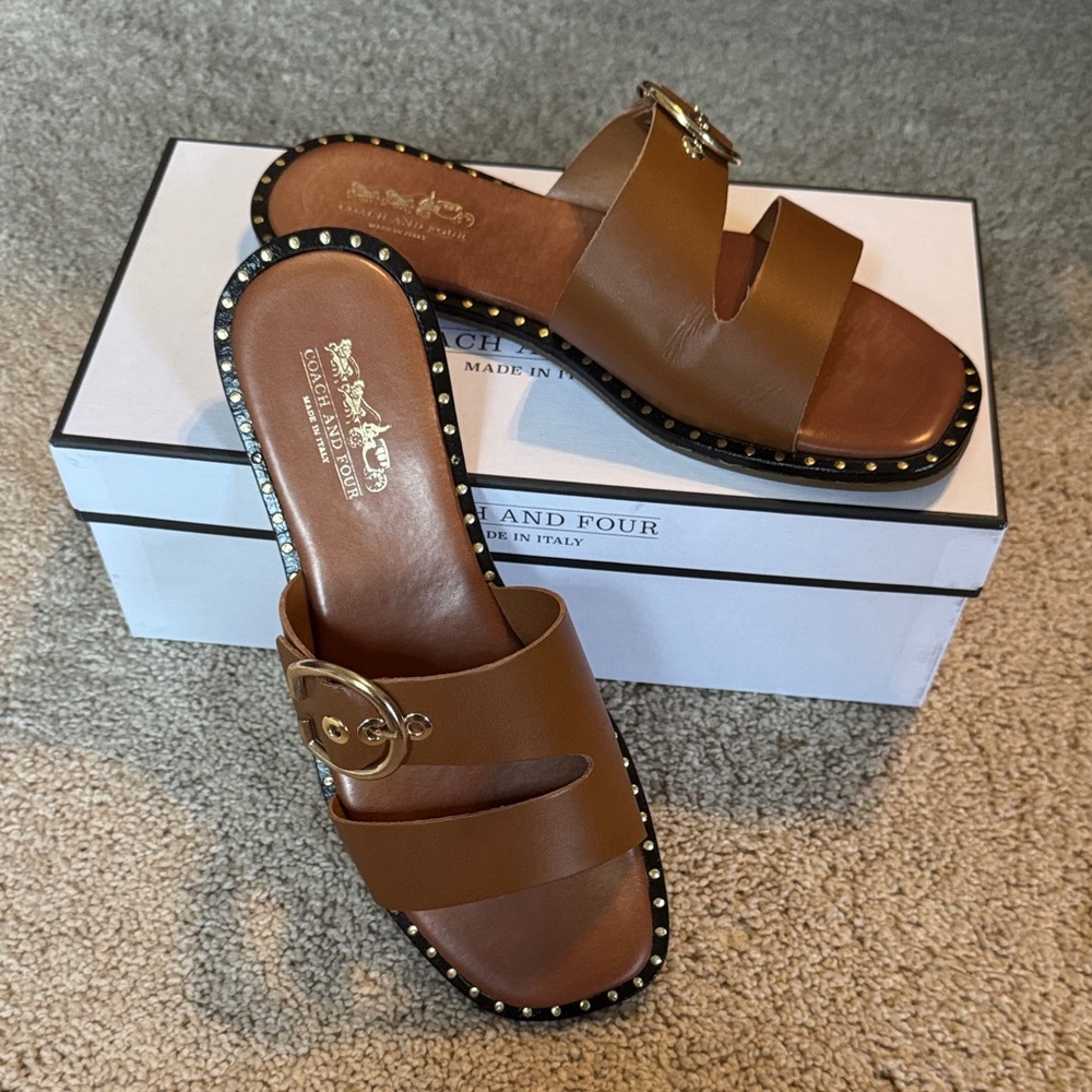 Coach and Four Aquila Sandals